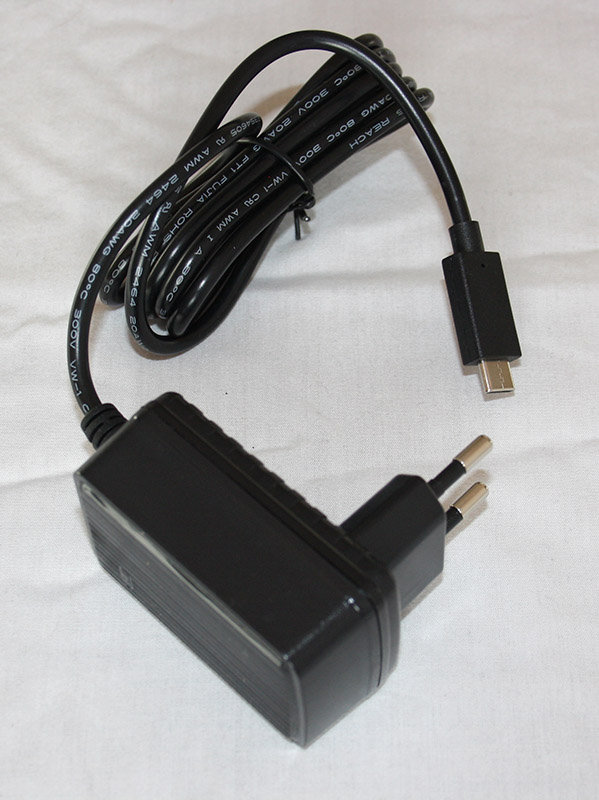 USB-C Power Supply for SMEMA Adaptors